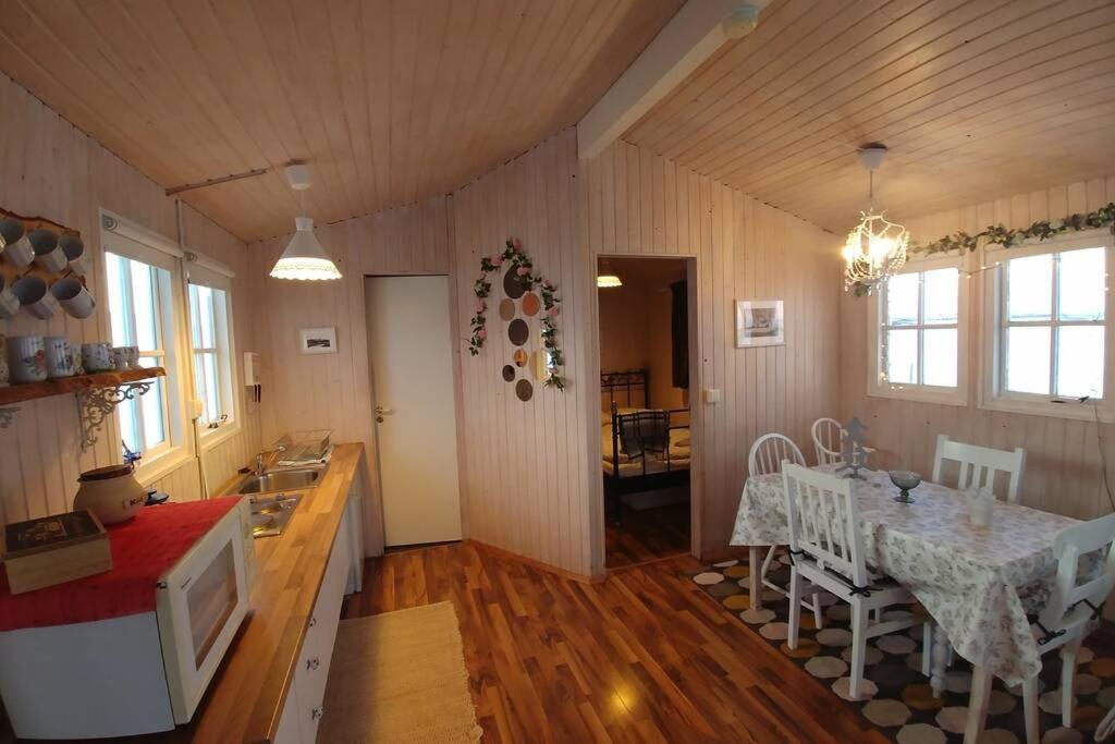 Cosy Cottage-Álfabakki-with hot tub Stori-Bakki Exterior foto